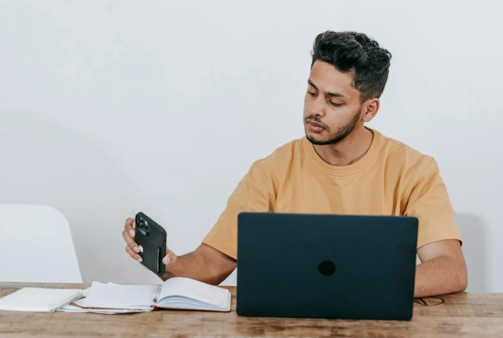 Checking notifications on mobile device
