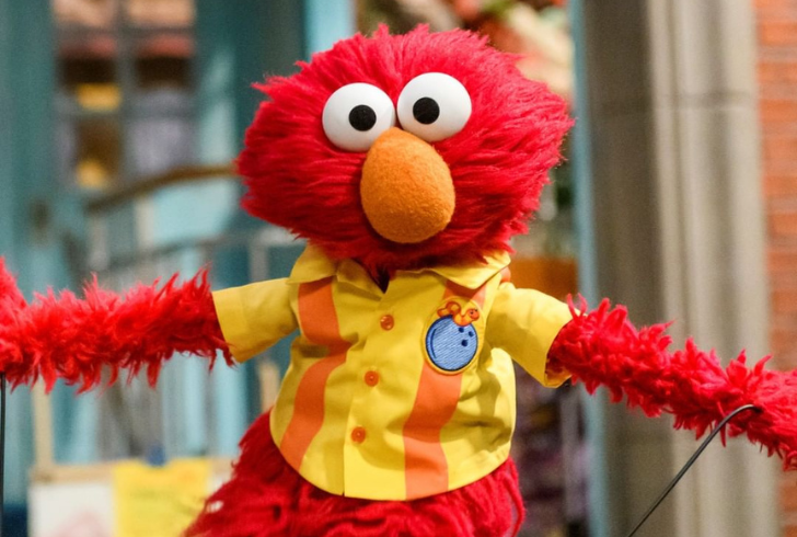 sesamestreet | Instagram | Elmo's TV friends chimed in to comfort fans after the tweet.